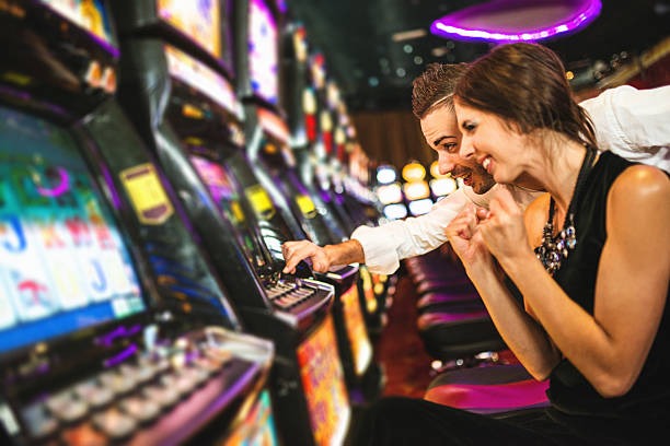 mastercasino88 mobile app interface showing live-dealer tables and sportsbook